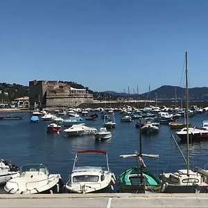 Appartement Grand T2 43m2 Plages Du Mourillon, Toulon
